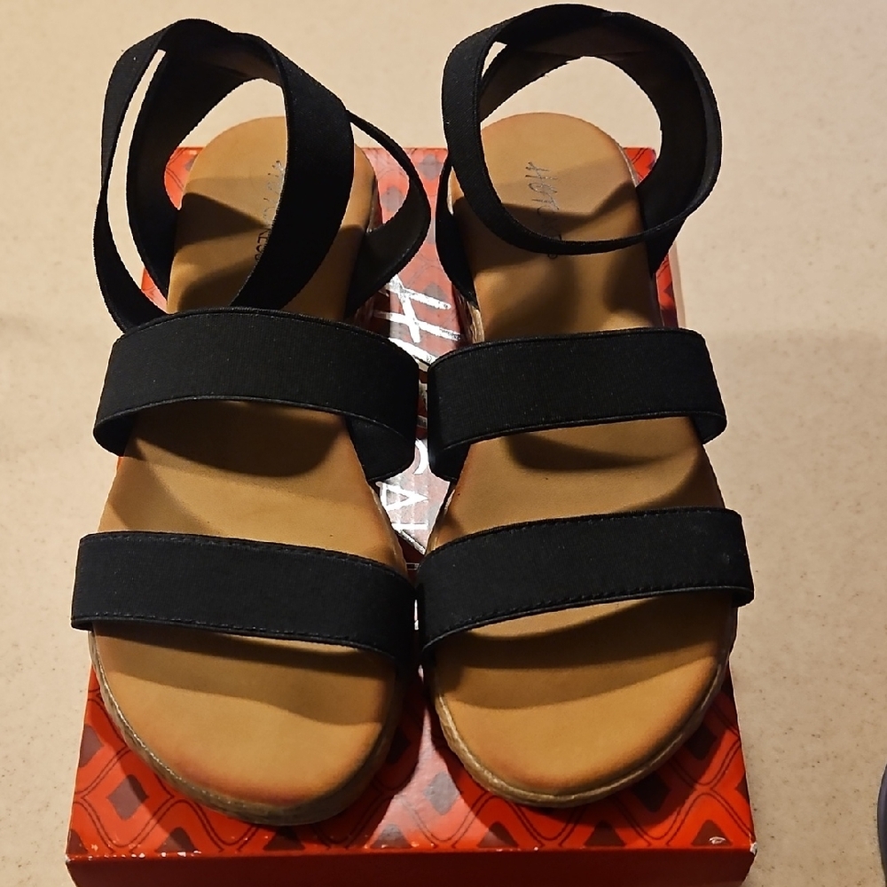 Hotcakes Girls Black Strappy Sandals